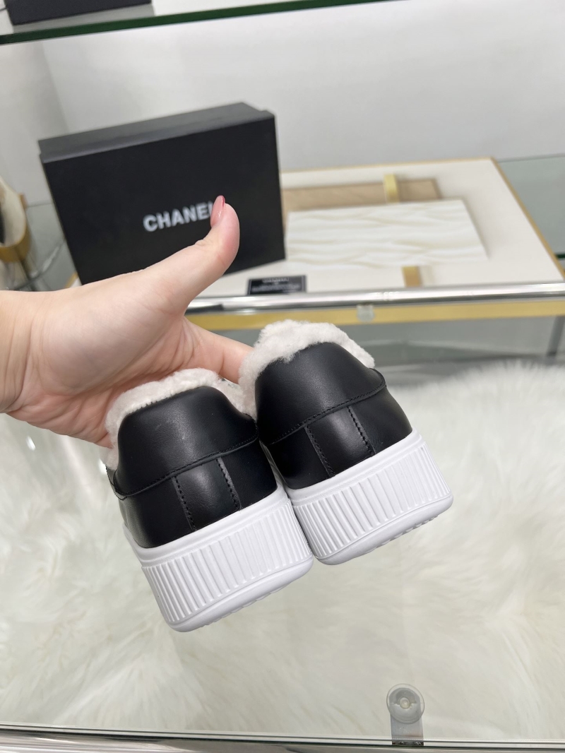 Ch**el sport shoes